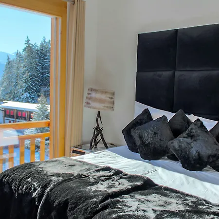 كرانس لوكشري لودجز شاليه