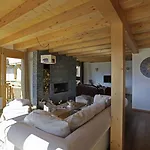 Luxury Chalet *