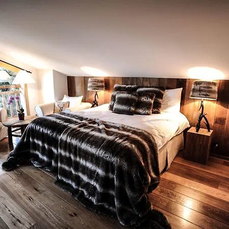 Luxury Lodges * קראנס-מונטנה