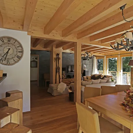 בקתה Luxury Lodges