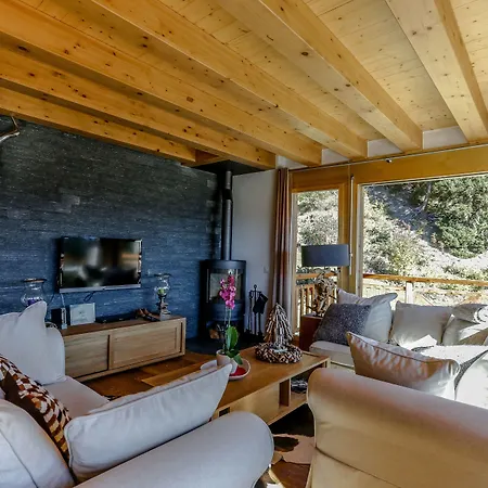 Luxury Lodges בקתה קראנס-מונטנה