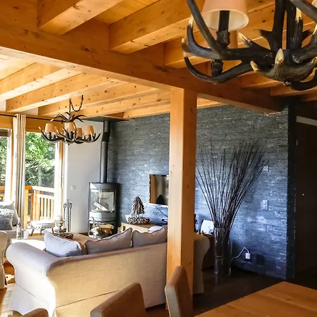 Luxury Lodges * קראנס-מונטנה