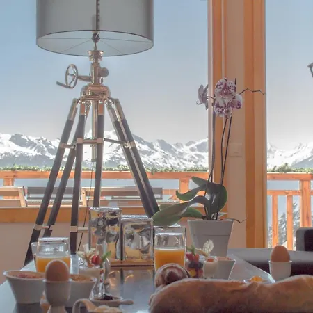 Luxury Lodges * קראנס-מונטנה